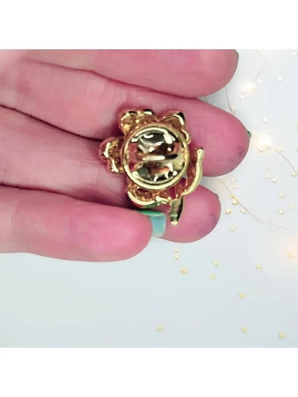 284. Vintage Enamel Purple and Gold Flower Pin